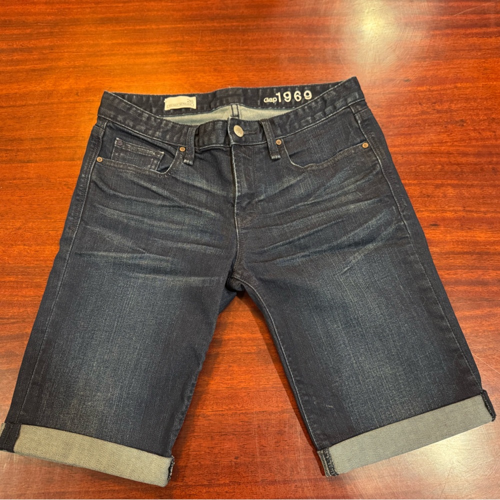 GAP 1969 Dark Denim Cuffed Shorts Womens Style